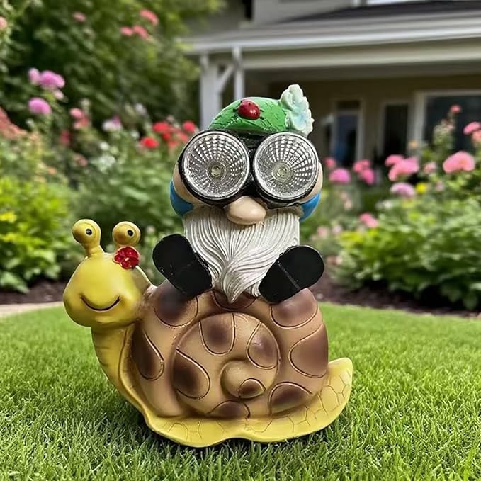 Solar Garden Statue LED Outdoor Garden Decor Funny Animal Sculpture for Yard Patio Lawn Weatherproof Resin Birthday Art Gift(Gnome )
