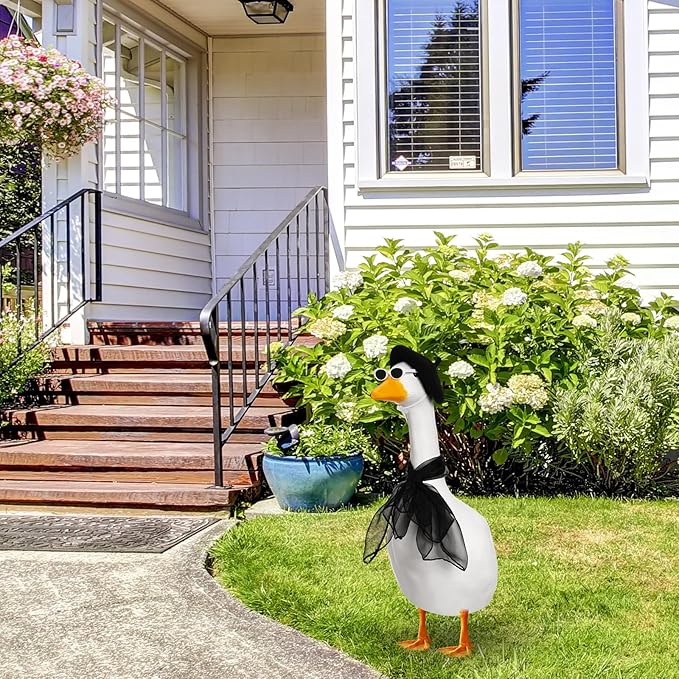 Yaomiao 3 Pcs French Porch Goose Outfit Set for 23'' 17'' Cement Plastic Lawn Goose Costume 50s French Beret Hat for Statue Halloween Carnival Statue Decor(Black)