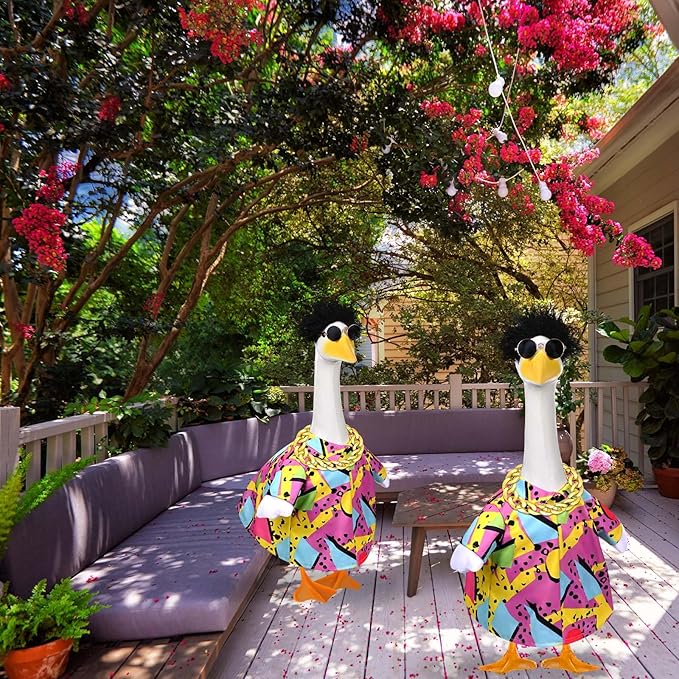 Hip Hop Porch Goose Outfits Cement Statue Concrete Goose Outdoor Patio Garden Concrete Lawn Goose Yard Decor (Singer)