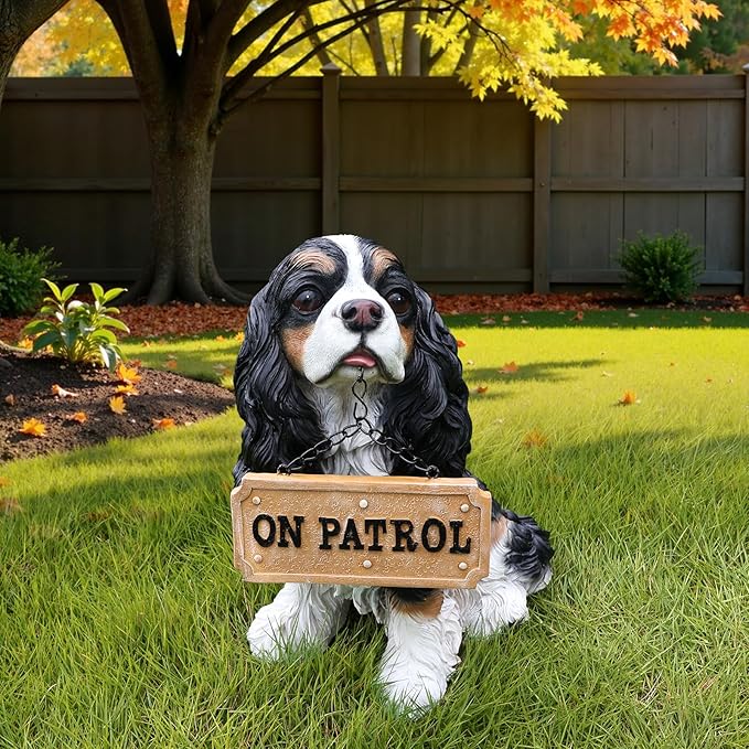 Charming Cavalier King Charles Spaniel Welcome Dog Statue with Solar Lantern, Hand-Painted Sitting Resin Puppy Figurine with Reversible Signs for Garden, Patio, and Porch Décor