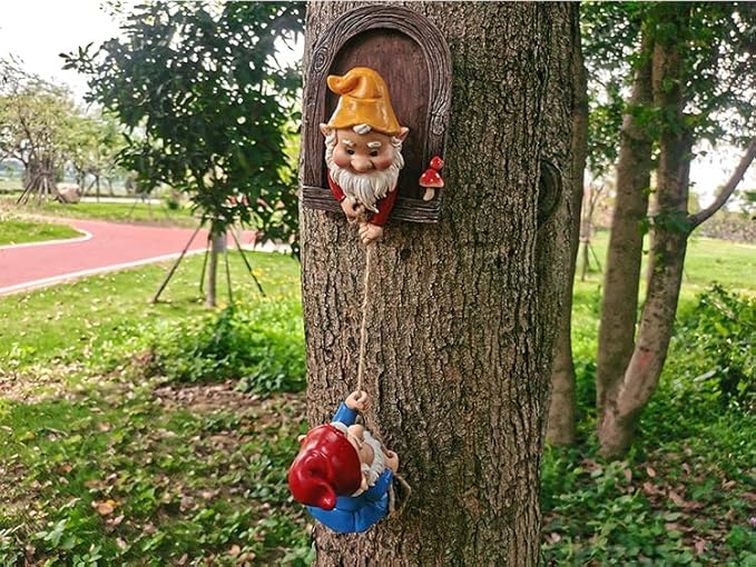 Funny Climbing Gnome Tree Hugger Decor, Garden Sculpture Decoration Elf Out The Door, Yard Ornament Resin Statue Outdoor Decor for Patio Lawn