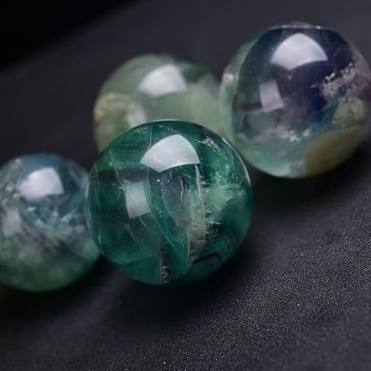 5-6CM/1.97-2.36inch Natural Fluorite Crystal Ball Hand Polished Fluorite Sphere Decorative Sphere Healing Crystals Ball Healing Stone Crafts Home Decor Ornament Gifts (50-60mm, Fluorite)