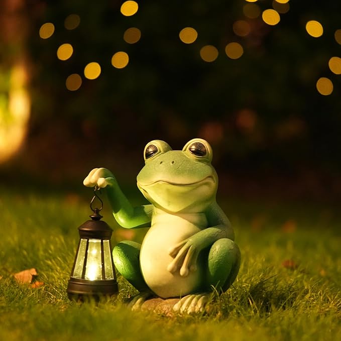 Large Frog Garden Decor for Outside Solar Powered Sculptures for Yard Patio Cute Animal Statues Housewarming Outdoor Ornaments