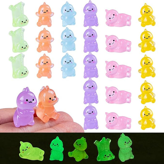 30 Pcs Mini Resin Dinosaur 6 Variety Tiny Animals Figures Miniature Little Small Figurines Bulk for Micro Fairy Garden Landscape Accessories Hide Crafts Decor