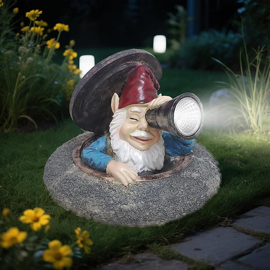 Garden Gnomes Statue ， Solar Garden Decor ， Dwarf Statue Hiding Under a Manhole Cover， Suitable for Yard, Lawn, Patio's Outdoor Decor, Gnomes Figurine Ideal for Holiday Giving