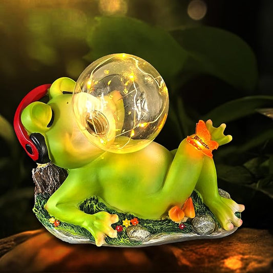 Solar Garden Outdoor Statues Frog, Lawn Decor Frogs Statue for Patio, Balcony, Yard Ornament - Unique Home Decor Gifts (Frog)