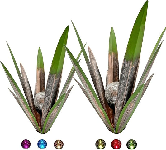 Metal Agave Plant Garden Art, 2 Pack Big Tequila Rustic Sculpture, Rustic Metal Agave Plants Lawn Home Ornaments, for Yard Stakes, Garden Figurines, Outdoor Patio (2 PCS Green with Light)