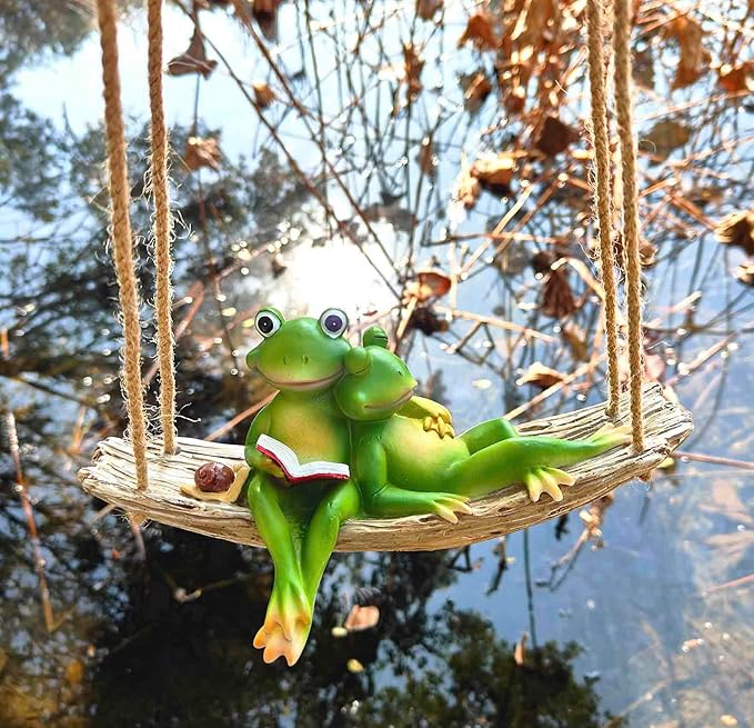 Artisan Flair Hanging Swing Frog Statues - Frog Statues for Garden Outdoors, Reading Book Frog Figurine, Resin Couple Decor for Garden, Balcony, Tree Decoration
