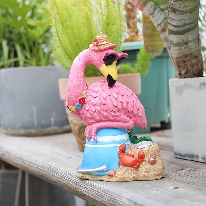 Flamingo Garden Statue Outdoor Decor, Resin Garden Flamingo Figurine Sculpute with Solar Lights for Yard Porch Lawn Decorations, Outdoor Statues Housewarming Flamingo Gifts for Women