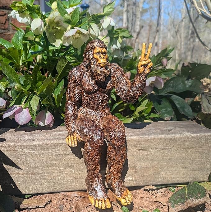 John Bernard & Company Bigfoot Peace Sign Decorative Sasquatch Yeti Statue/Figurine Indoor/Outdoor Sculpture for Patio, Deck, Home, Office 10 in H Shelf Sitter Figurine (Natural)