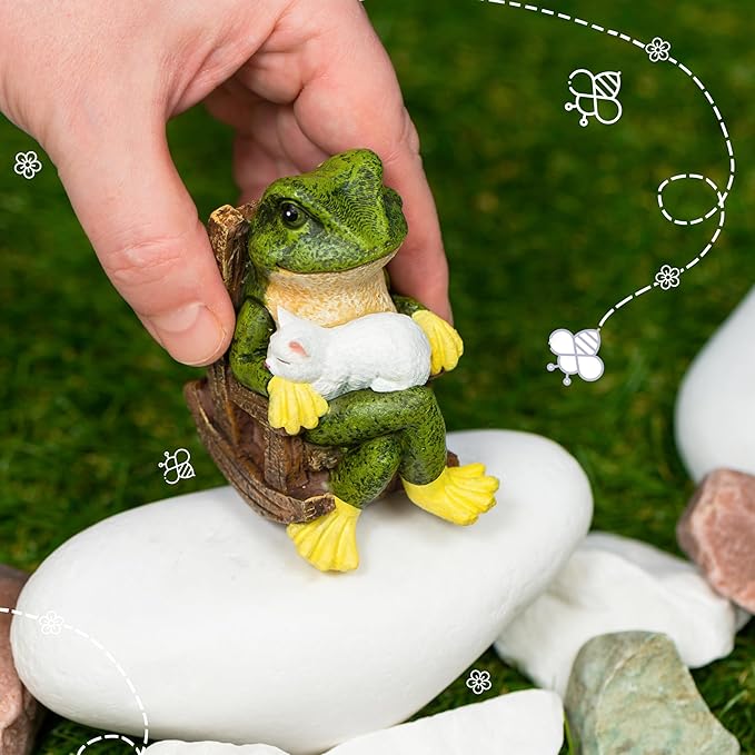 Miniature Frog Garden Statue with Cat Figurine, Frog Gifts, 3.14'' Outdoor Decorations for Yard and Garden