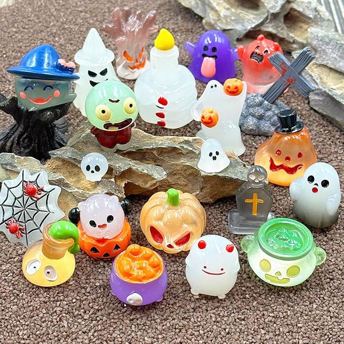 Suartus Halloween Mini Resin Figures 39 Styles Tiny Resin Figurines Kit to Hide Cute Pumpkin Ghost Skull Luminous Miniature Figures Bulk for Halloween Party Favors Outdoor Garden Landscape Decor