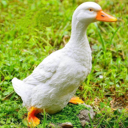 Realistic Duck Statues, Funny Duck Fence Decoration, Resin Duck Decor, Outdoor Animal Statue, Duck Sculpture, Perfect for Home Garden Stairs, Farm, Patio, Backyard (7 in)