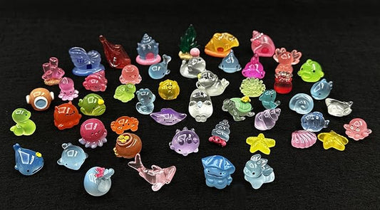 Geiomoo Mini Resin Crafts Decors, Mixed Garden Accessories, Miniature Set for DIY Landscape Fish Tank Home (50 Pcs)