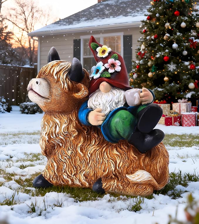 Garden Gnomes Decor Outdoor Statues Gnome on Highland Cow Hold Solar Cup Light Outdoor Decorations for Patio,Yard and Gift for Mom