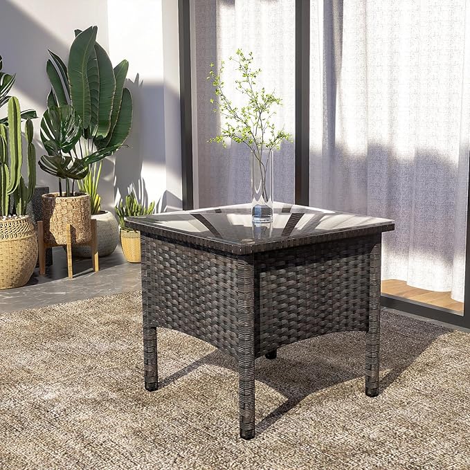 Outdoor PE Rattan Side Table, Modern Wicker Coffee End Table with Glass Top for Yard, Balcony, Garden or Livingroom, Brown