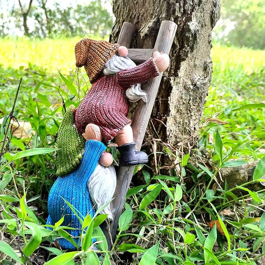 Funny Climbing Ladder Gnome Tree Hugger Decor, Garden Sculpture Decoration Elf Out The Door, Yard Ornament Resin Statue Outdoor Decor for Patio Lawn