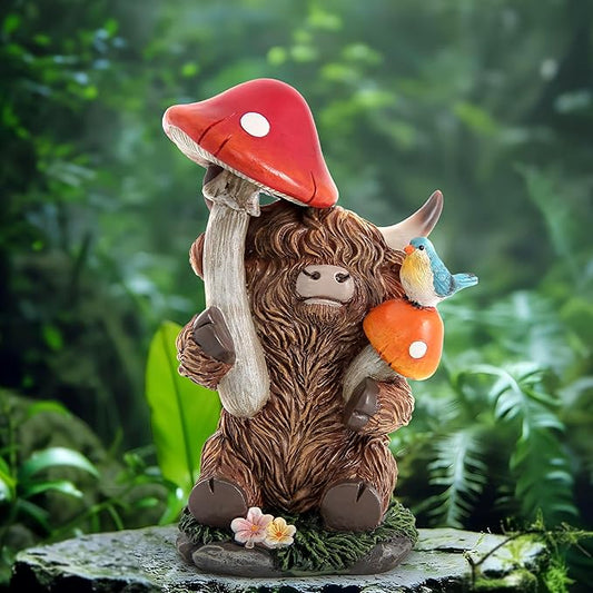 Highland Cow Figurine for Garden Decor,Garden Cow Decor for Outdoor Statues,Highland Cow Decorations for Outdoor Indoor Patio Yard Lawn Home Bathroom Shelf Decor,Animal Statues Cows Gifts for Women