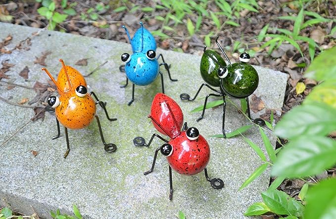 GIFTME 5 Metal Ant Garden Decor Set of 4 Colorful Outdoor Garden Yard Art Wall Sculptures