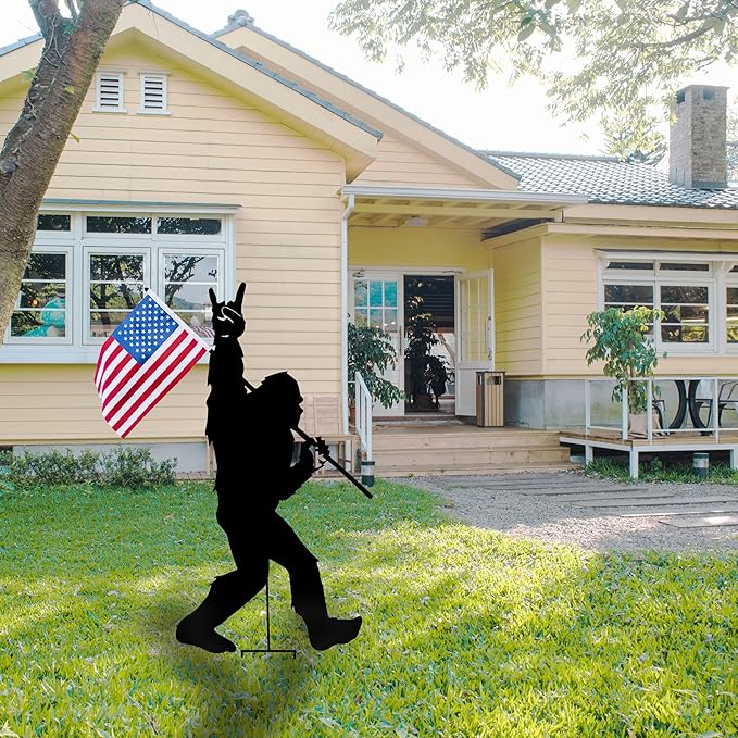 Paito 3.3ft Tall Metal Bigfoot Yard Decor Garden Stakes Display, Life Size Bigfoot Sasquatch Outdoor Yard Art Statue for 4th of July Decorations, Lawn